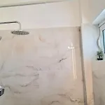 Rodini Ylia - Maisonette With Yard Apartman
