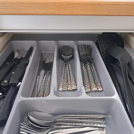 Rodini Ylia - Maisonette With Yard Appartement