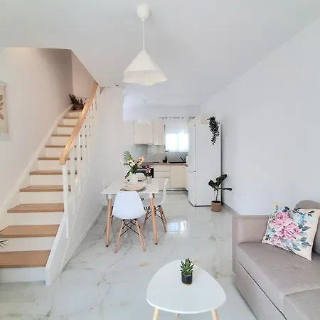 Rodini Ylia - Maisonette With Yard Rhodes City